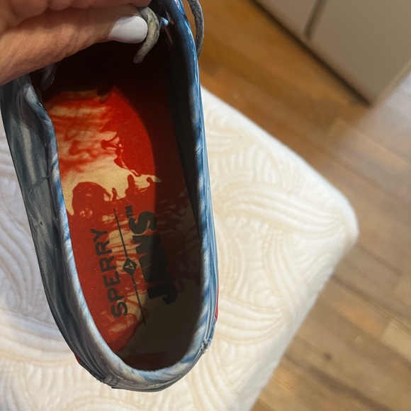 Sperry Jaws Blue Wave Canvas Sneakers with Red Trim - Picture 8 of 11